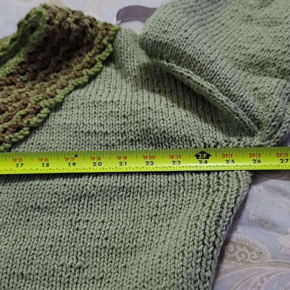 Sweater //  I DO NOT ACCEPT RETURNS - Picture 5 of 7